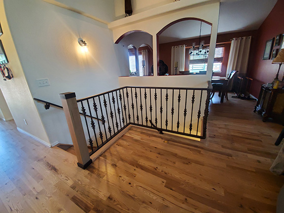 Oak Flooring and Decorative Handrail